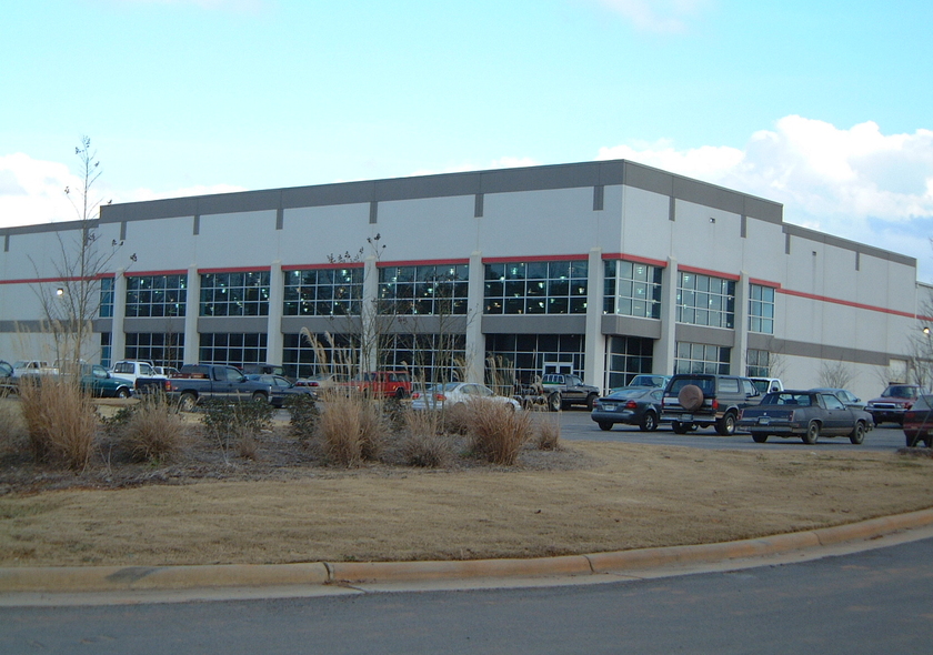 Kings Mountain Corporate Center II Johnson Development Associates, Inc.